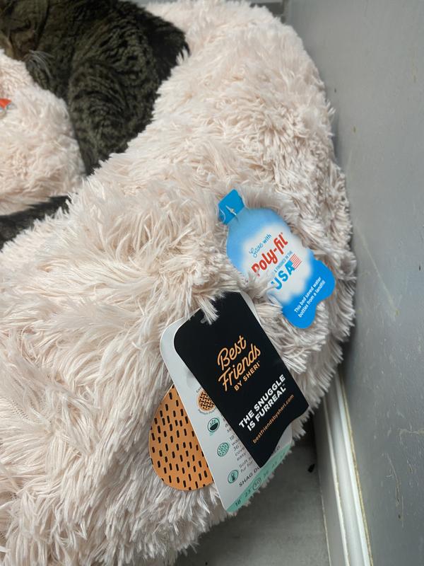 These are the tags on the best bed ever!