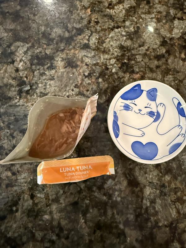 Easy to open and pour