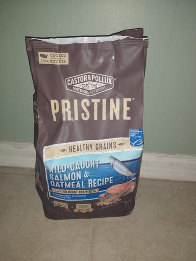 CASTOR POLLUX Pristine Healthy Grains Wild Caught Salmon Oatmeal Recipe Dry Dog Food reviews Chewy