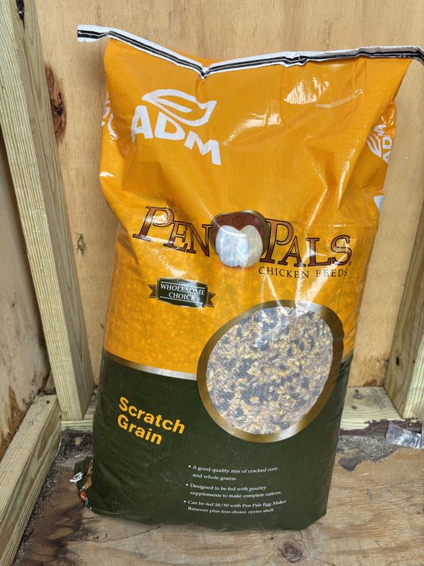 ADM Pen Pals All-Star Scratch 7% Protein Chicken Feed, 50-lb bag ...