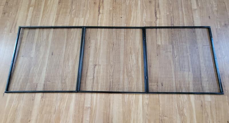 Folding wire cover for cage