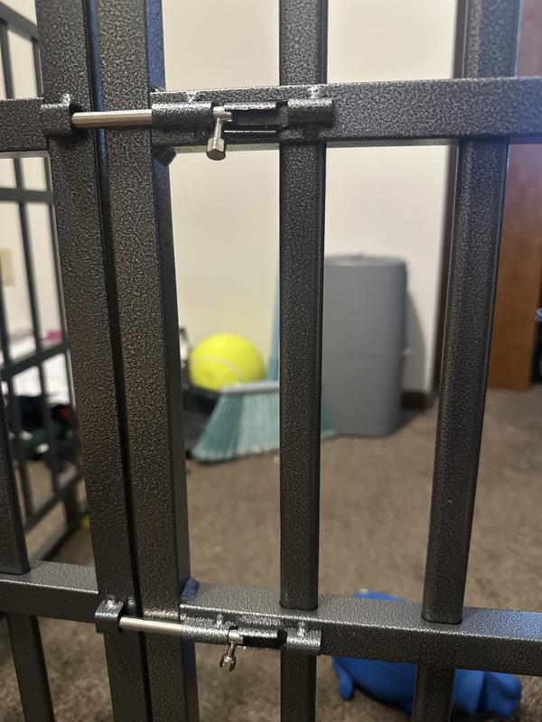 Top lock is bent at bottom where the piece slides into. Makes uneven slididng