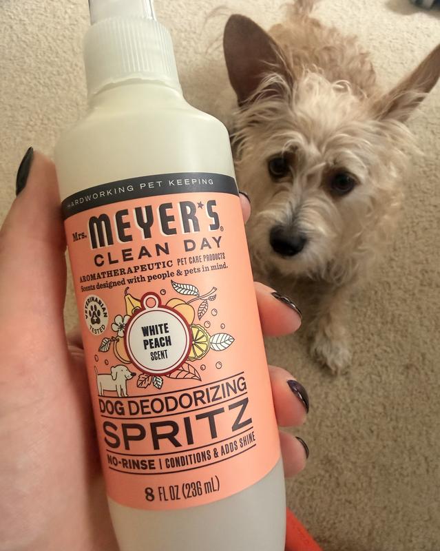 Product Reviews for MRS. MEYER'S Dog Deodorizing Spritz, White