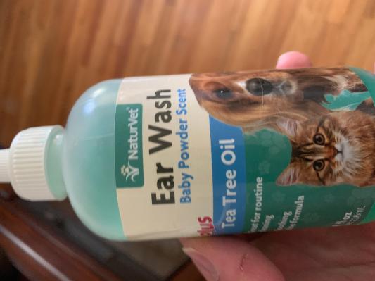 NaturVet Ear Wash with Tea Tree Oil - 4 oz.