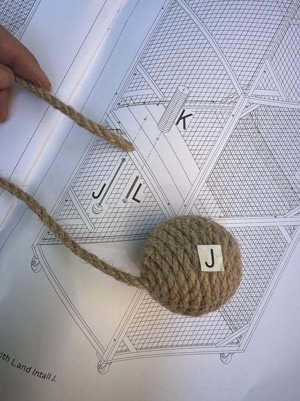 It was missing the screw fastener and couldn’t use it