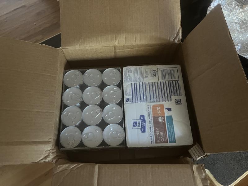 No packing material allowing the contents to shift and damage to occur.