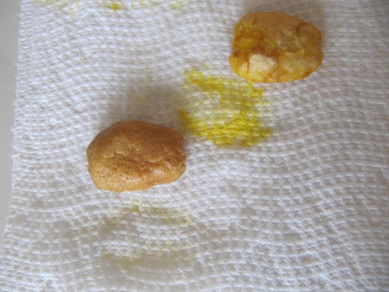 Puffsters Chips leave stains! This is how dark the stains started!