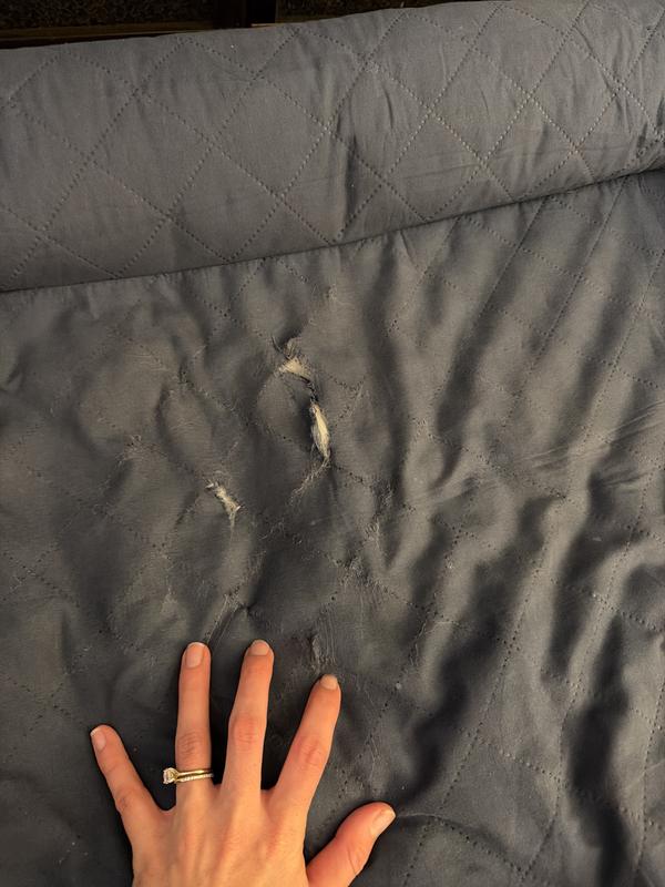 Already falling apart in less than a month