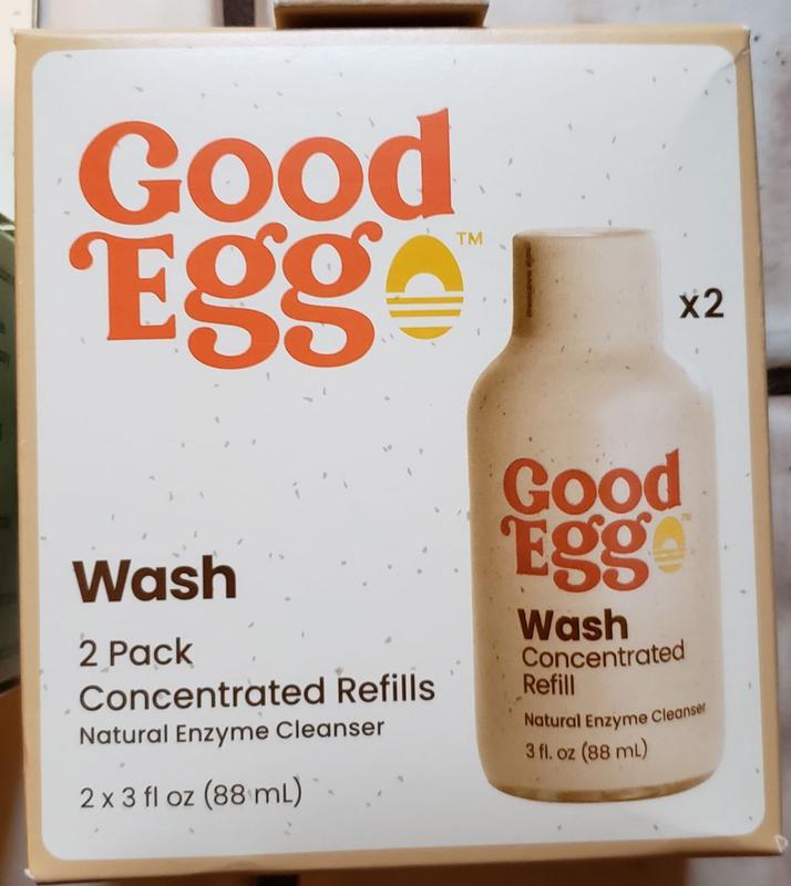 Come in a little 2 pack box.  The box has a holed flap to peg it in a Store Display.