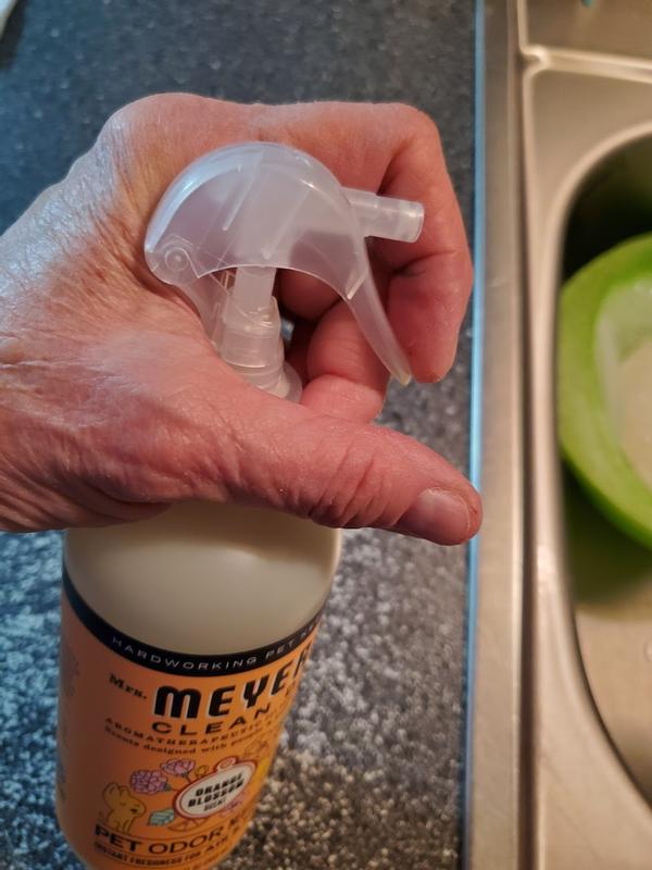 Temporarily Unavailable - MRS. MEYER'S Pet Odor Neutralizer, Orange ...