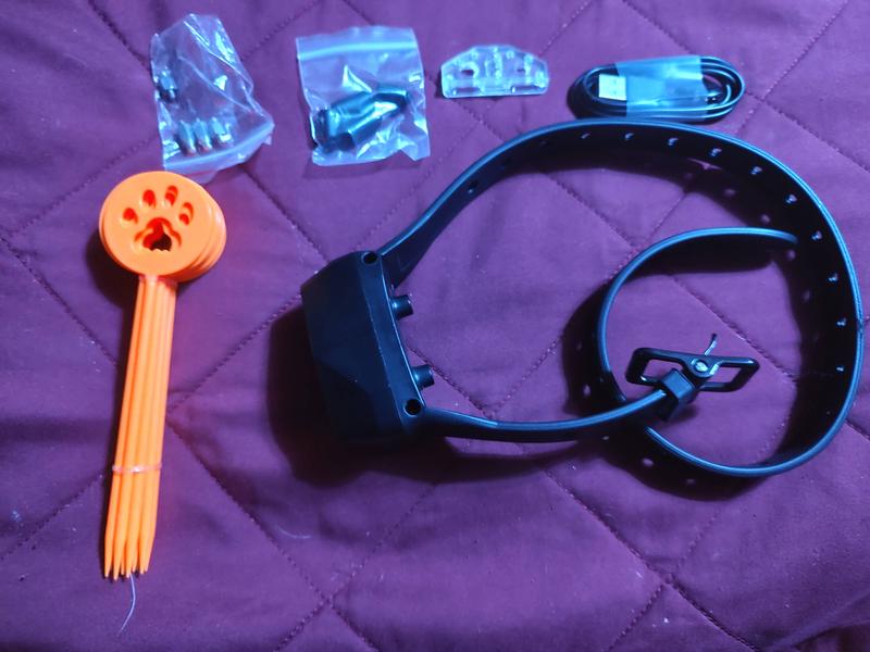 PETDIARY F800 GPS Wireless Outdoor Electric Dog GPS & Activity Tracker