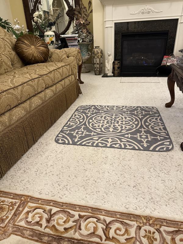 Also nice to use on carpet.