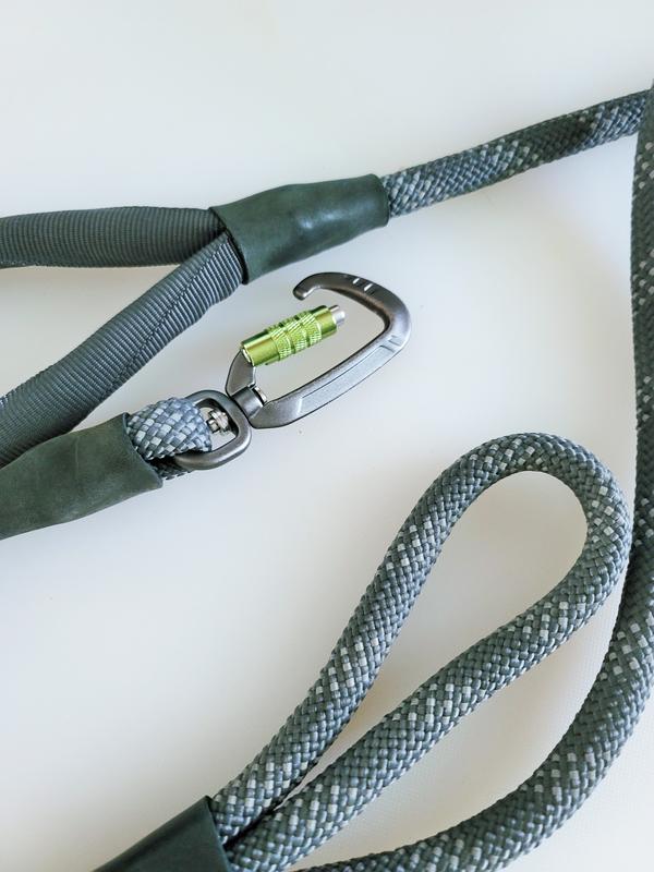 Carabiner is stuck in a partially open position