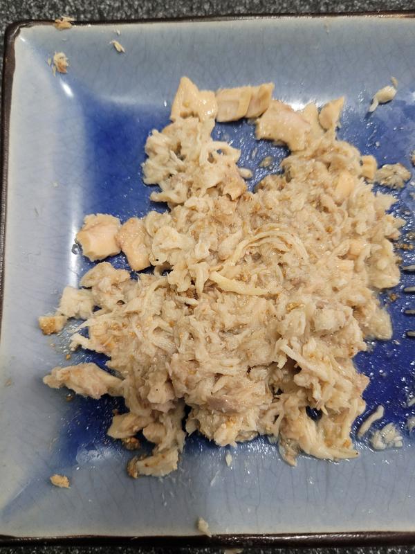Mixed in with wet food