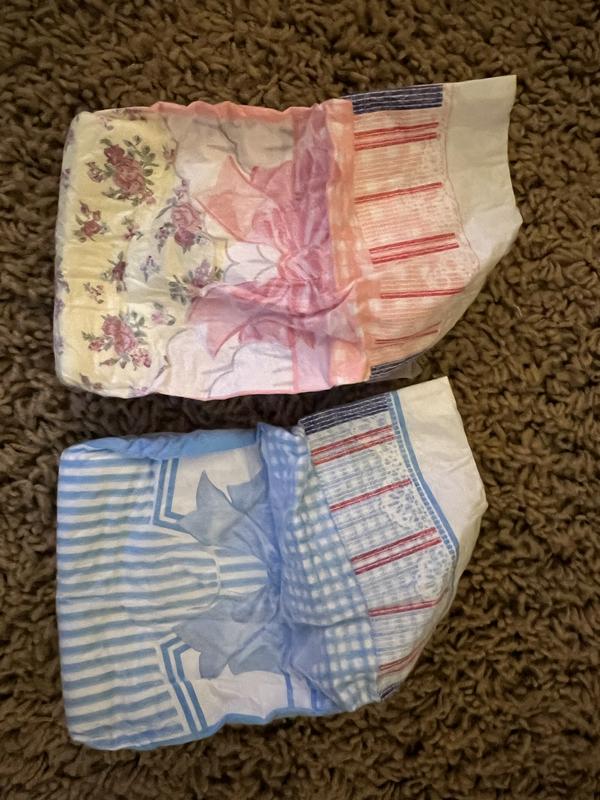 HARTZ Disposable Male & Female Dog Diapers, Small 10 to 15.5in waist, 36 count