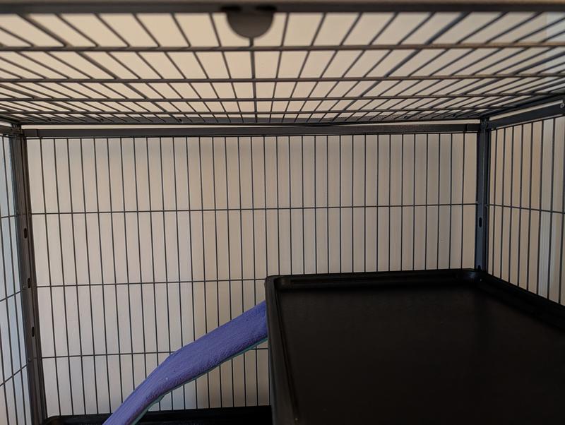 main issue i will get it to Close with some Cable ties but this was i belived Damage is Shipping