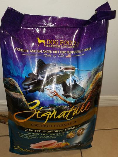 Zignature catfish formula outlet dog food