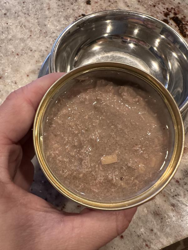 Texture is more of a minced/ground meat, but real pieces of meat can be seen