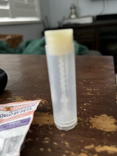 this is the tube with label peeled off after 2 uses