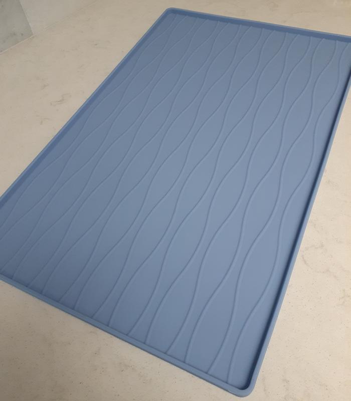 FRISCO Silicone Dog & Cat Food Mat, Blue, Large
