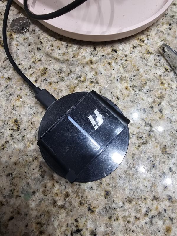 The charging base, you can leave collar on, this was the first charge