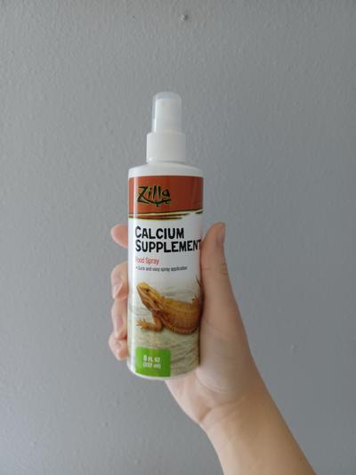 ZILLA Food Spray Calcium Reptile Supplement 8 oz bottle Chewy