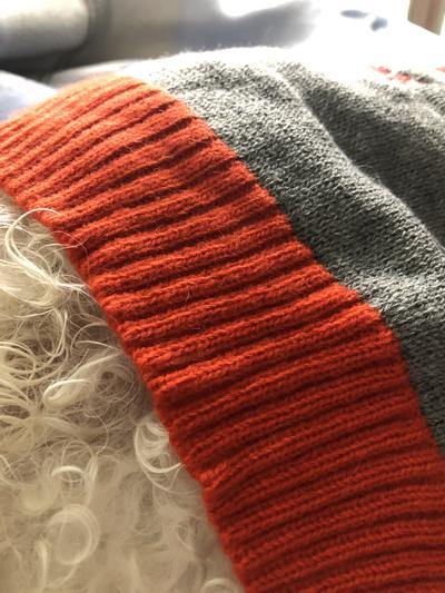 ugly orange color and sweater pilled
