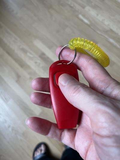 Clicker with Finger Strap