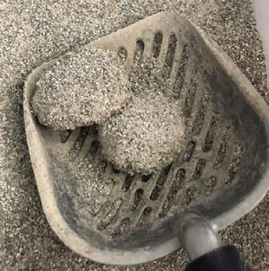 A&H Litter - finer grain and much more solid clumping