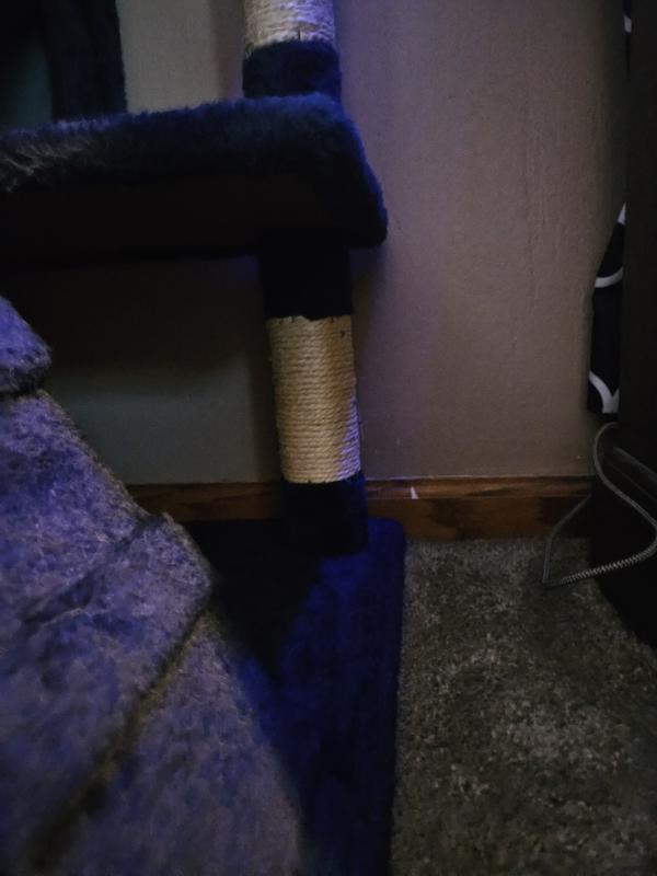 This is missing piece and where it should go on my 1st finished one