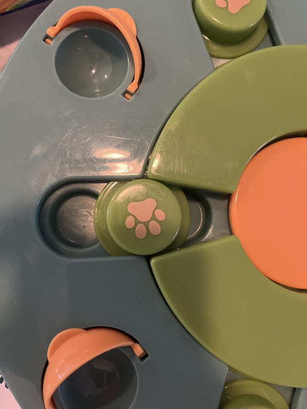 Can slide into gap on middle ring