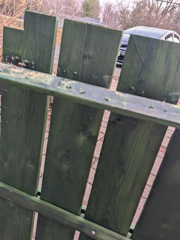 Popped staples on nesting box base with minimal effort