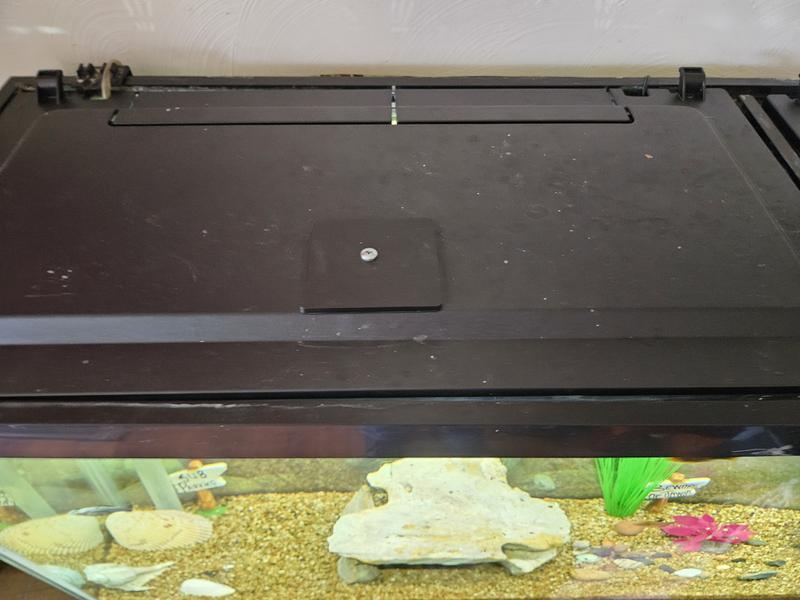 Tetra led outlet aquarium hood