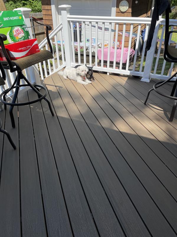 They love their deck