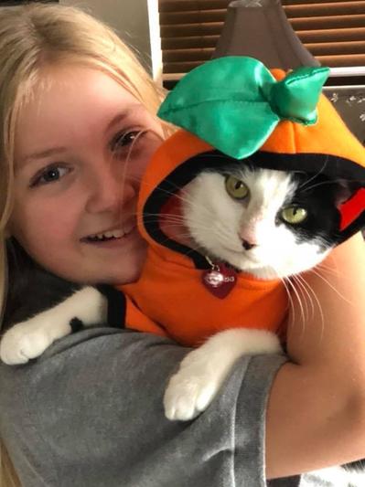 Bandit Alycia Dumbledoor ,1 and her human pet, Princess Ella Rose