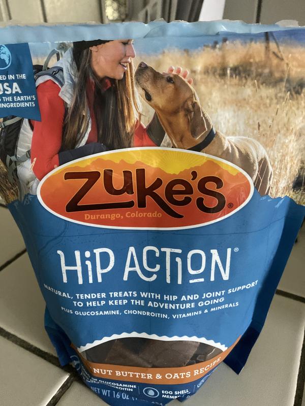 Zuke's hip outlet action dog treats