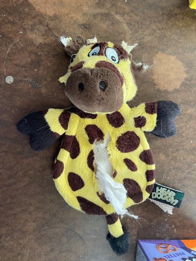 HEAR DOGGY!® Flattie Giraffe with Chew Guard Technology? and Silent Squeak  Technology? Plush Dog Toy 