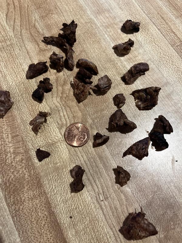 Too many super tiny pieces, useless for training.