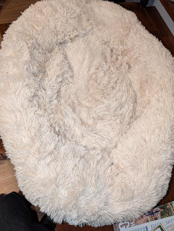 Uneven, lumpy cushion in the middle