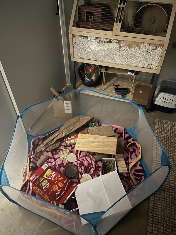 Easy to set up and break down, I added a towel in the bottom for traction.