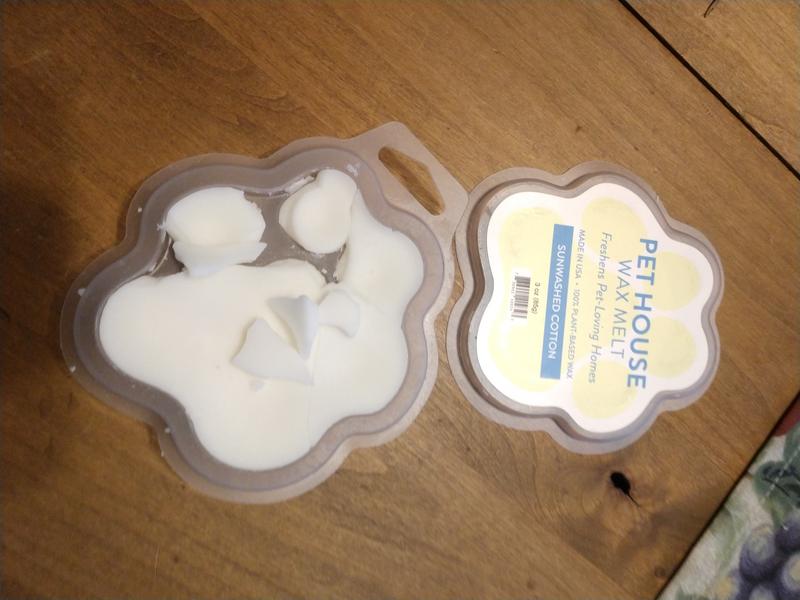 Broken wax container