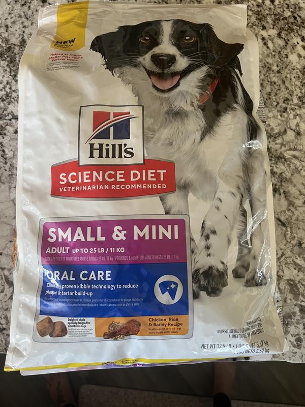 Hill's science diet adult oral care dry dog hot sale food