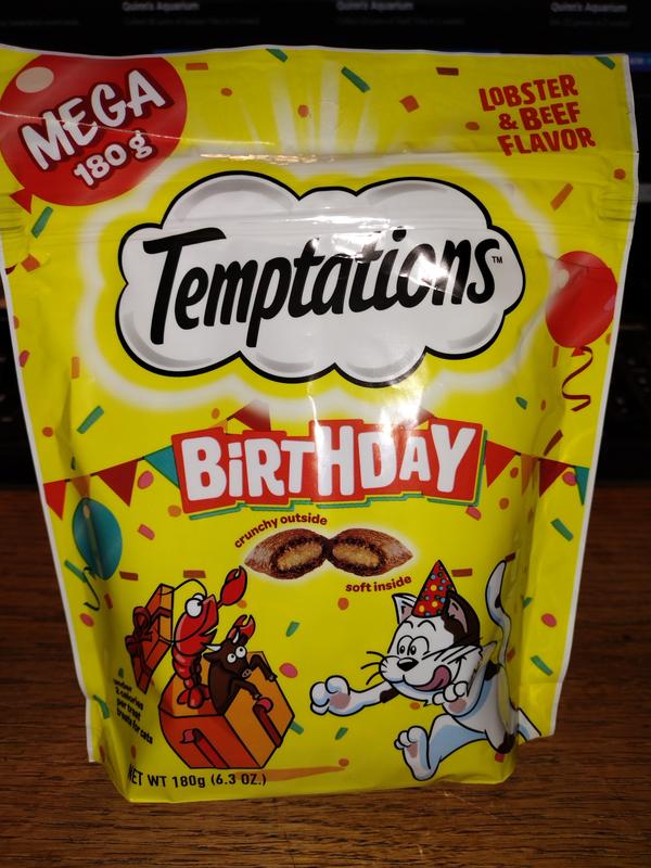 TEMPTATIONS Birthday Lobster & Beef Flavored Crunchy Cat Treats, 6.3-oz ...