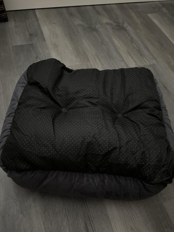 Scuff free and machine washable