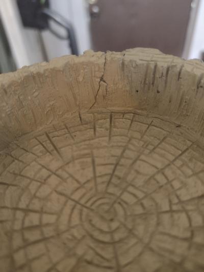 Crack in bowl made more then likely in manufacturing