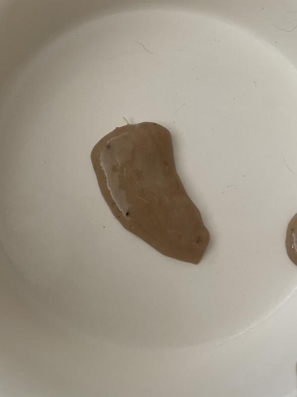 Soft mousse texture, no bad smell