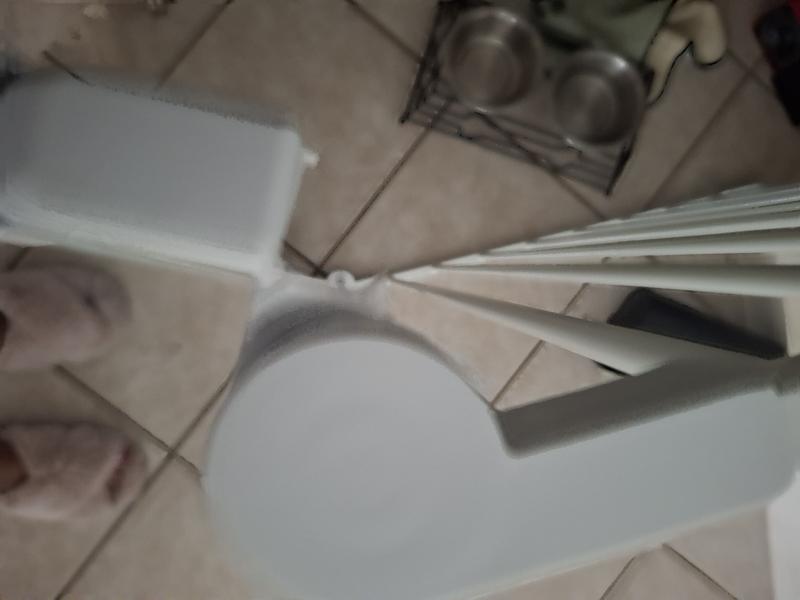 gate to adjust at the door opening