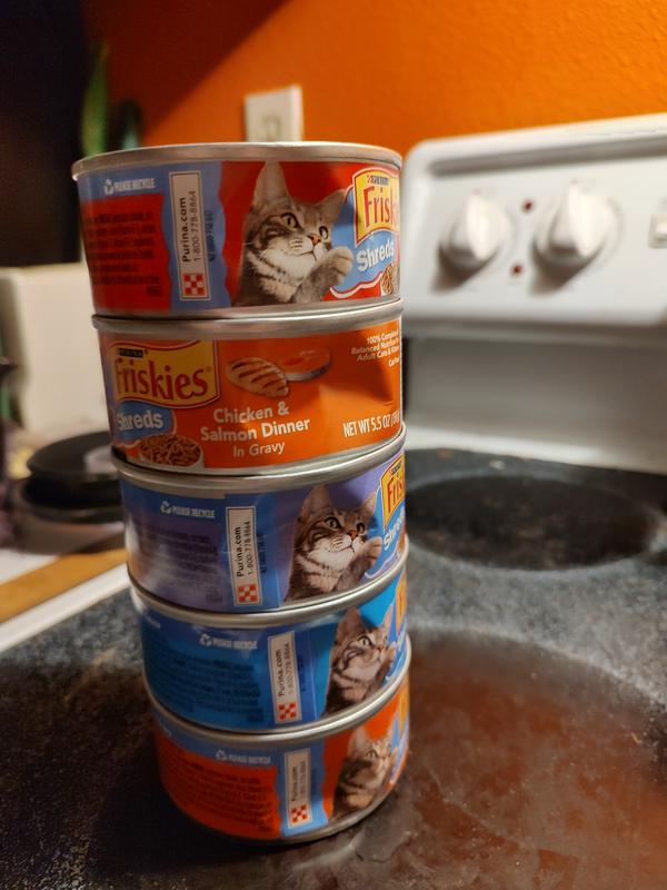 FRISKIES Shreds in Gravy Variety Pack Canned Cat Food 5.5 oz can