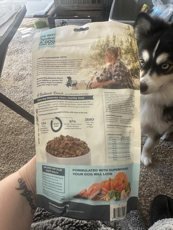 BADLANDS RANCH Superfood Complete Grain Free Chicken Air Dried Dog