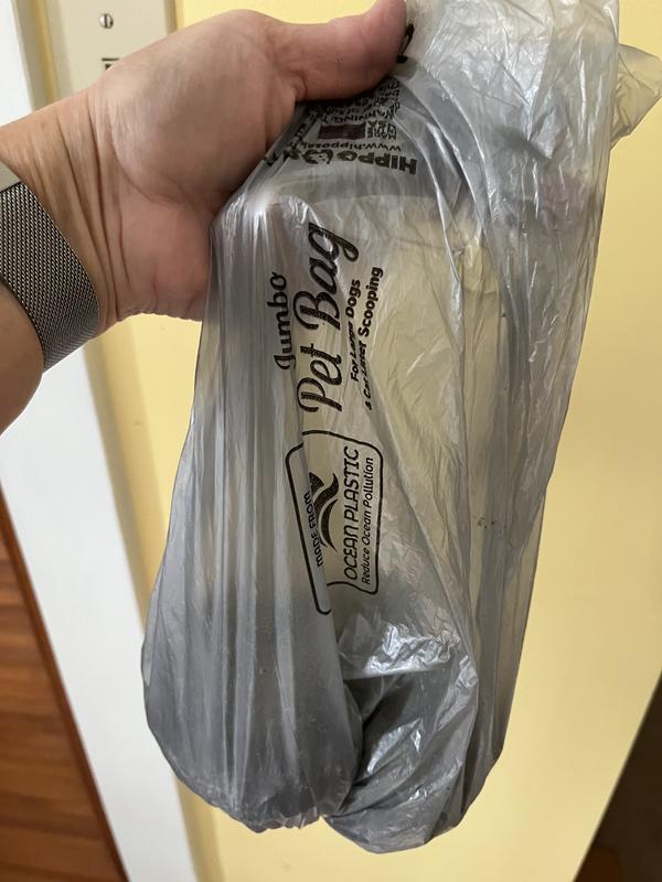 Perfect size!!
Great for my cat’s soiled litter & big dog poos!